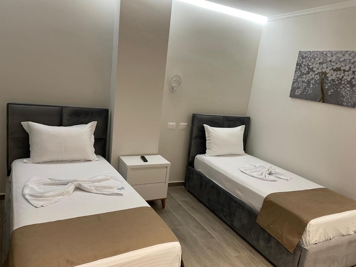 Adria Hotel Golem  Esterno foto