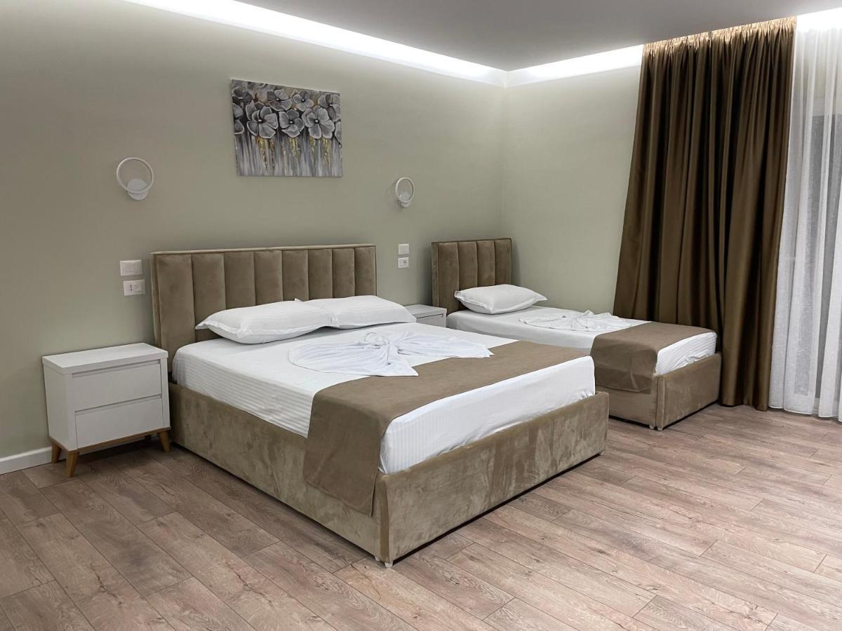 Adria Hotel Golem  Esterno foto